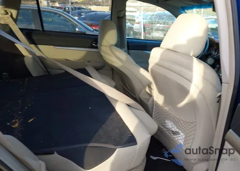 2010 Subaru Outback 2.5I Premium из США, поврежденный, VIN 4S4BRBHC1A3339922